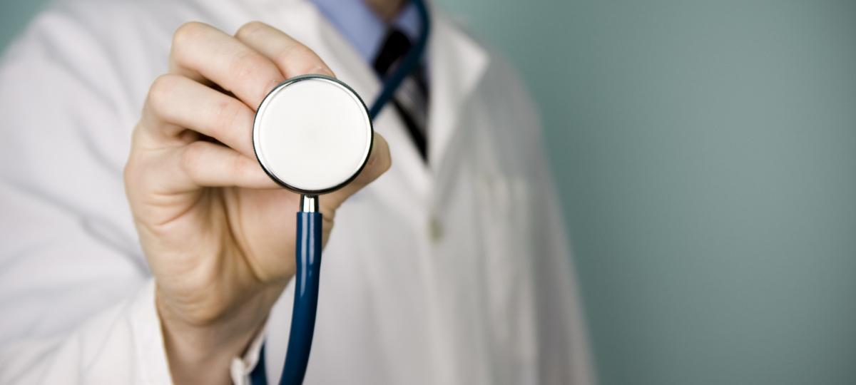 Врач в халате