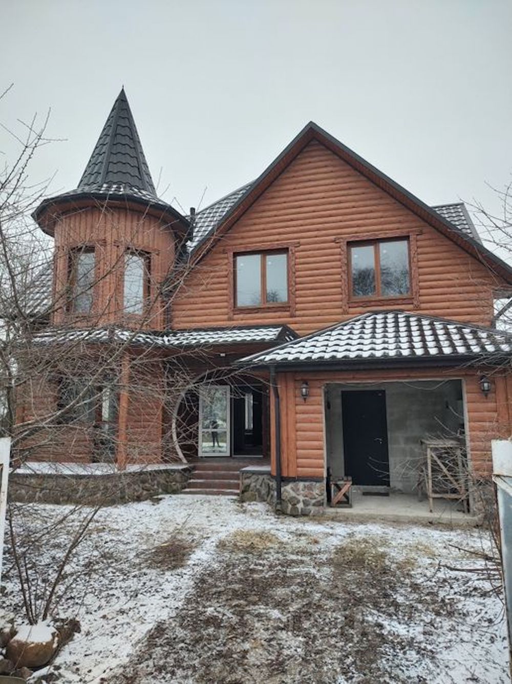 Внешний вид дома.