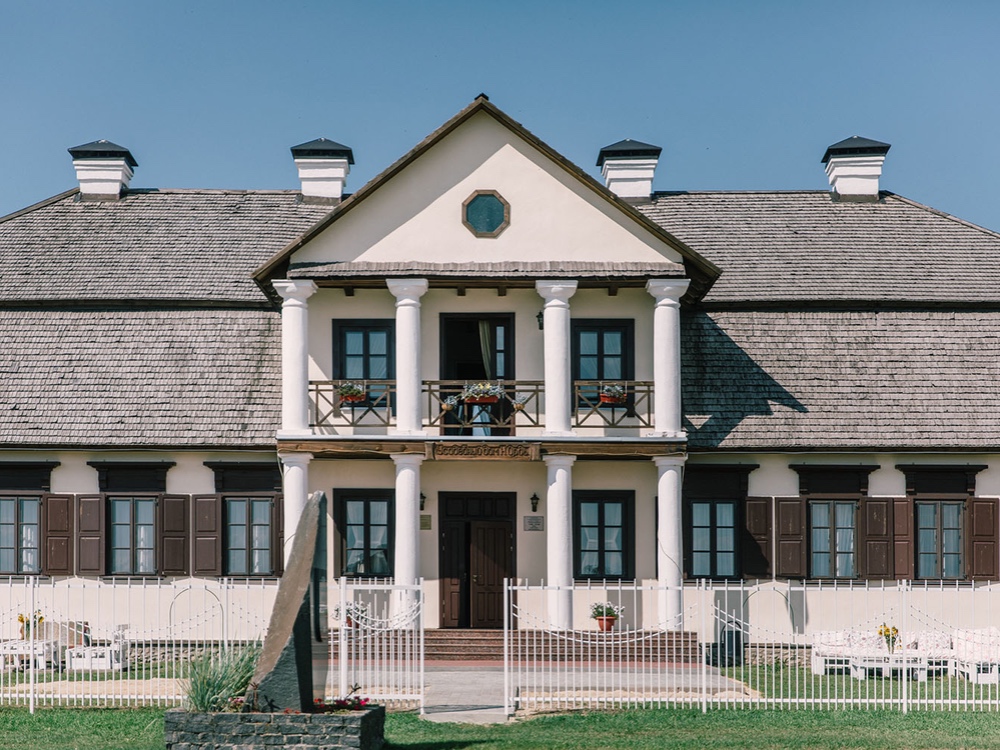 Сядзіба Напалеона Орды ў Варацэвічах.