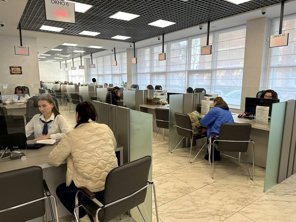 Внутри здания службы «Одно окно». Фото: Брестский горисполком