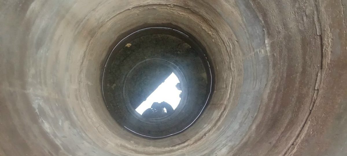 Простой воды в колодце