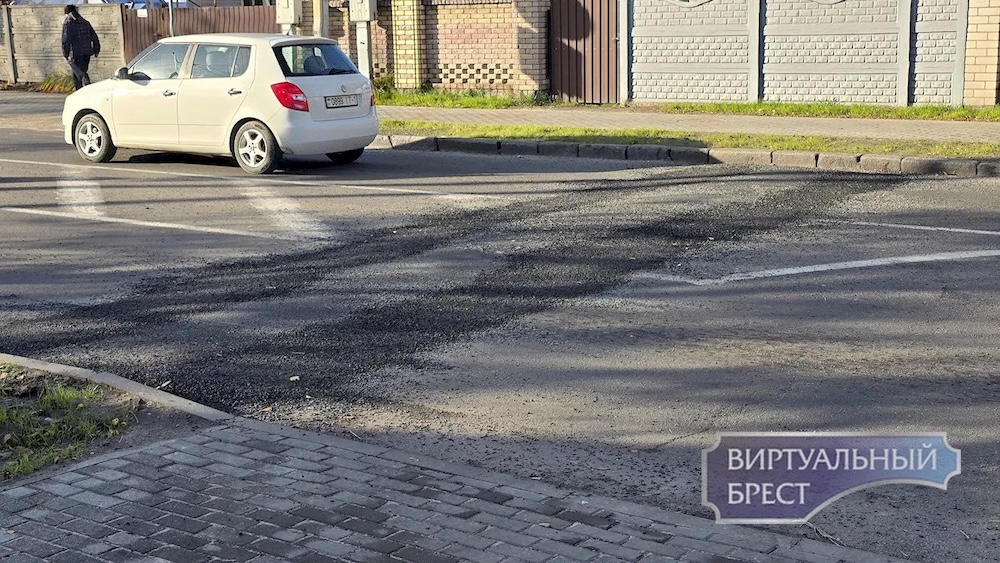 Сглаженные искусственные неровности на Пушкинской в Бресте. 