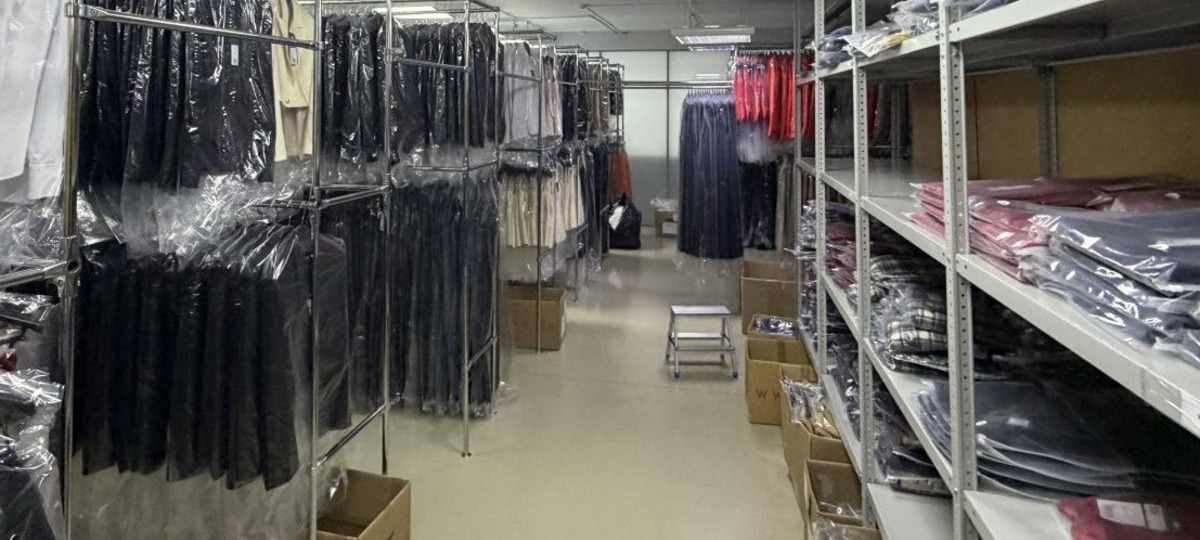 Помещение брестской компании, которая продает премиум-одежду