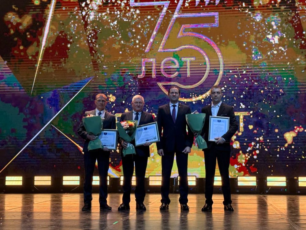 Праздник в честь 75-летия «Гефеста» в Бресте. Фото: Брестский горисполком