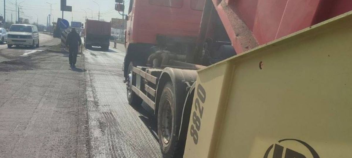 Асфальтирование дороги на ул. 28 июля в Бресте.